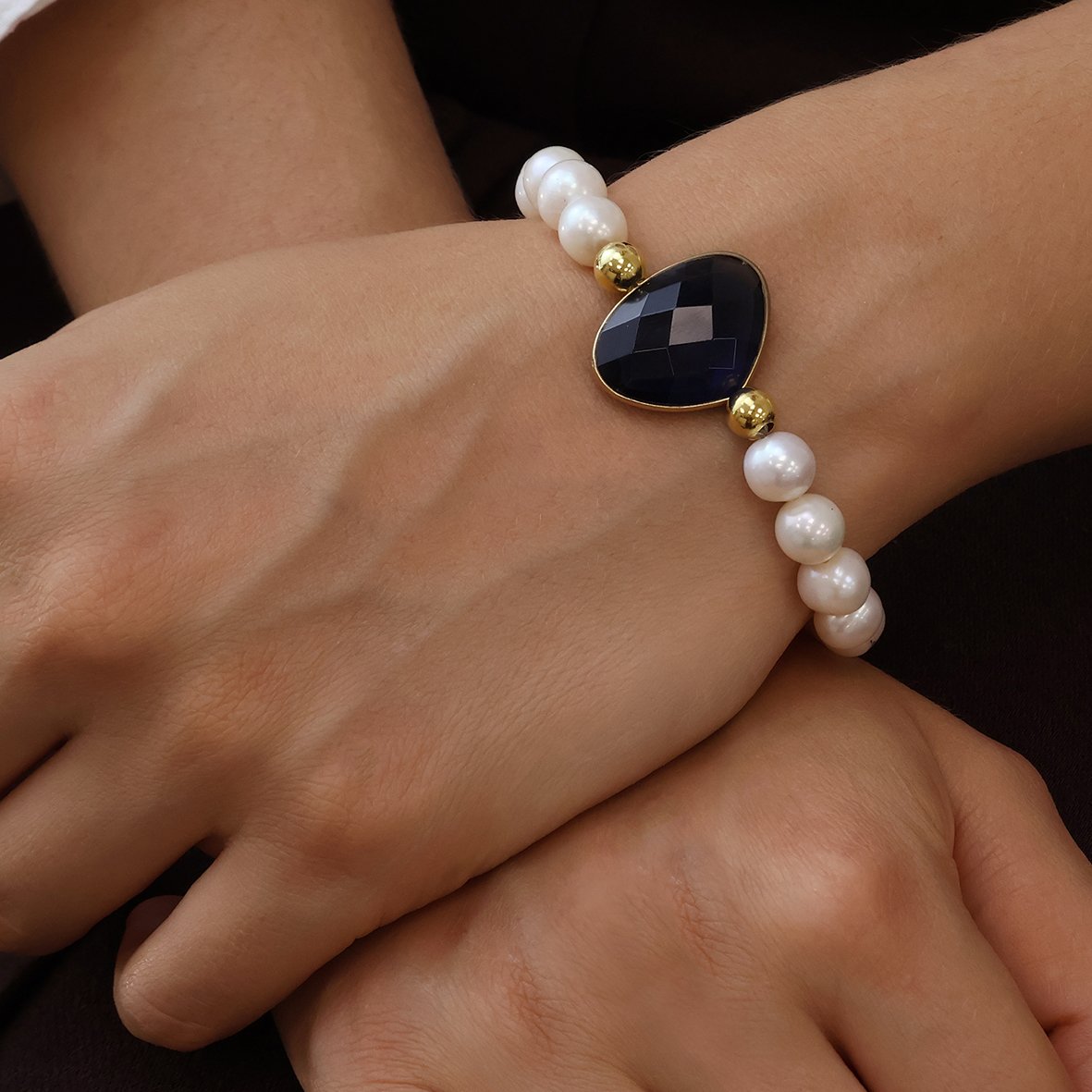 Βραχιόλι ασήμι 925 επιχρυσωμένο με kyanite quartz και μαργαριτάρι